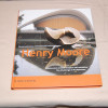 Henry Moore Kuvanveiston ja arkkitehtuurin vuorovaikutus